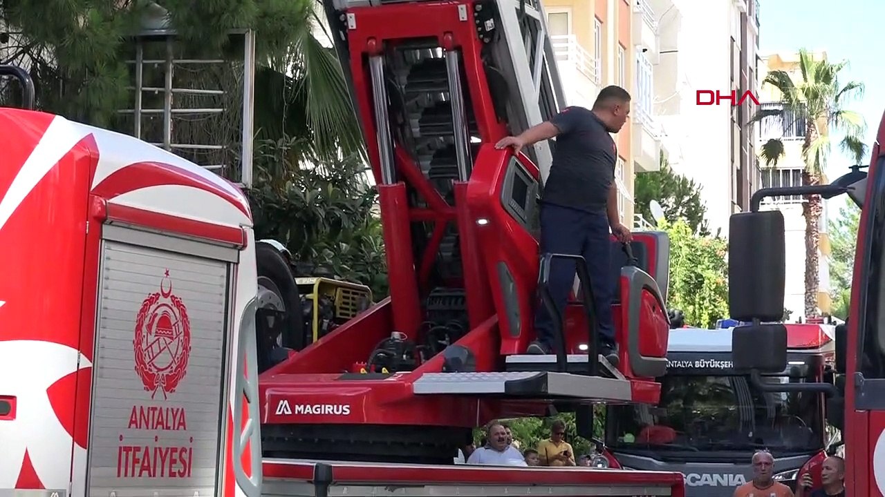 Brand durch unter Kontrolle gebrachte Klimaanlage in Antalya verursacht