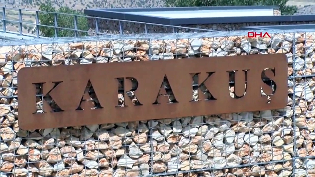 Die „Handshake-Säule“ im Karakuş-Tumulus in Adıyaman wurde restauriert