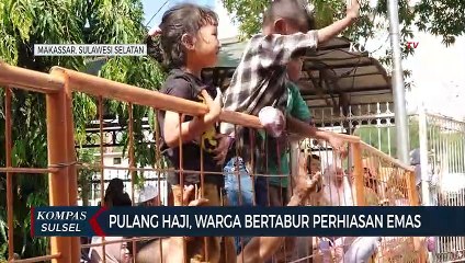 Pulang Haji, Warga Bertabur Perhiasan Emas