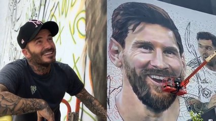 David Beckham visita el mural de Leo Messi en Miami