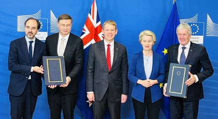 La UE y Nueva Zelanda firman un acuerdo de libre comercio