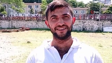 Akçakoca'da kıyıya vuran odunlar toplanarak kışlık yakacak oldu