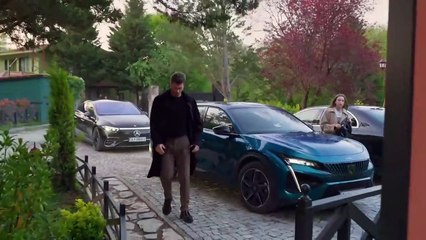 مسلسل العائلة مدبلج - الحلقة 50