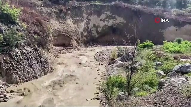 De fortes pluies ont provoqué des glissements de terrain à Karabük