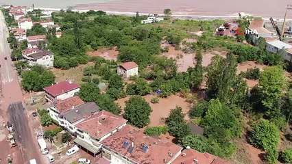 Autoroute Cide-Bartın, fermée par l'inondation, ouverte aux transports： Les évacuations se poursuivent dans les maisons et les lieux de travail