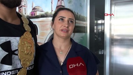 Başpehlivan Zeybek'in eşi Kemeri alırsan boynuna atlarım diye ahdetmiştim