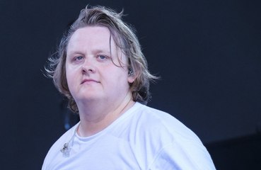 A Lewis Capaldi "no le importa" la música generada por IA