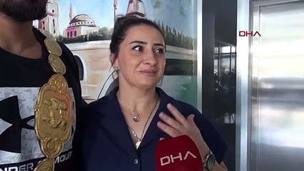 Le moment qui a marqué l'historique Kırkpınar Oil Wrestling ! La femme de Başpehlivan Zeybek a rompu son silence