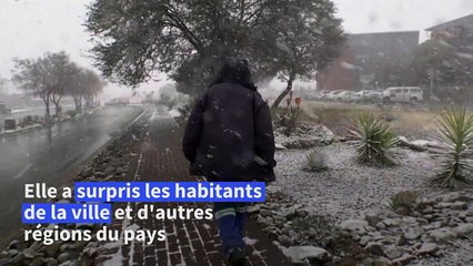 Afrique du Sud: Johannesburg se réveille sous la neige