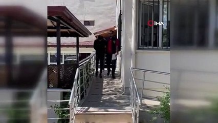 Bursa'ya gezmek için gelen aile hırsızların hedefi oldu