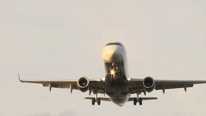 EasyJet cancels over 1700 summer flights