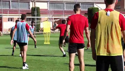 ATIENZA PRIMER ENTRENAMIENTO BURGOS CF