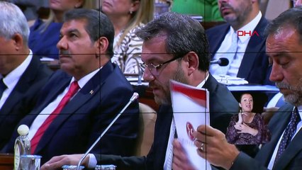 İBB MECLİSİNDE SİNEK VE SERGİ ELEŞTİRİSİ