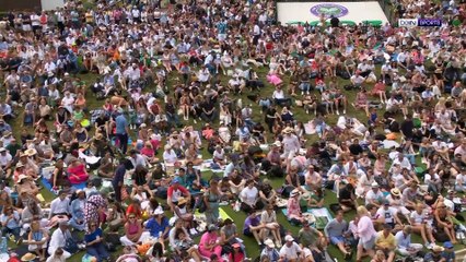 سابالينكا تواصل التقدم في ويمبلدون