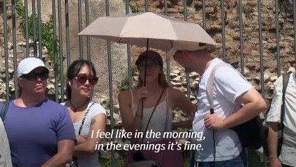 Colosseum draws queues despite scorching heat in Rome