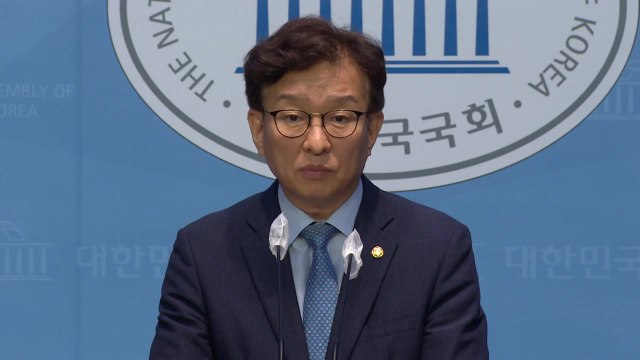 민주당 대통령실, 김건희 여사 쇼핑 여부 답하는 게 그렇게 어렵나 / YTN
