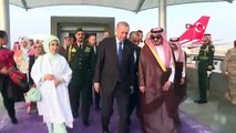 Cumhurbaşkanı Erdoğan, Körfez turunun ilk durağı Suudi Arabistan'da! Gündemde ortak yatırım ve ticari faaliyetler var