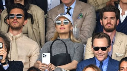 Estos Famosos Vieron La Victoria De Alcaraz Sobre Djokovic Desde Las Gradas De Wimbledon