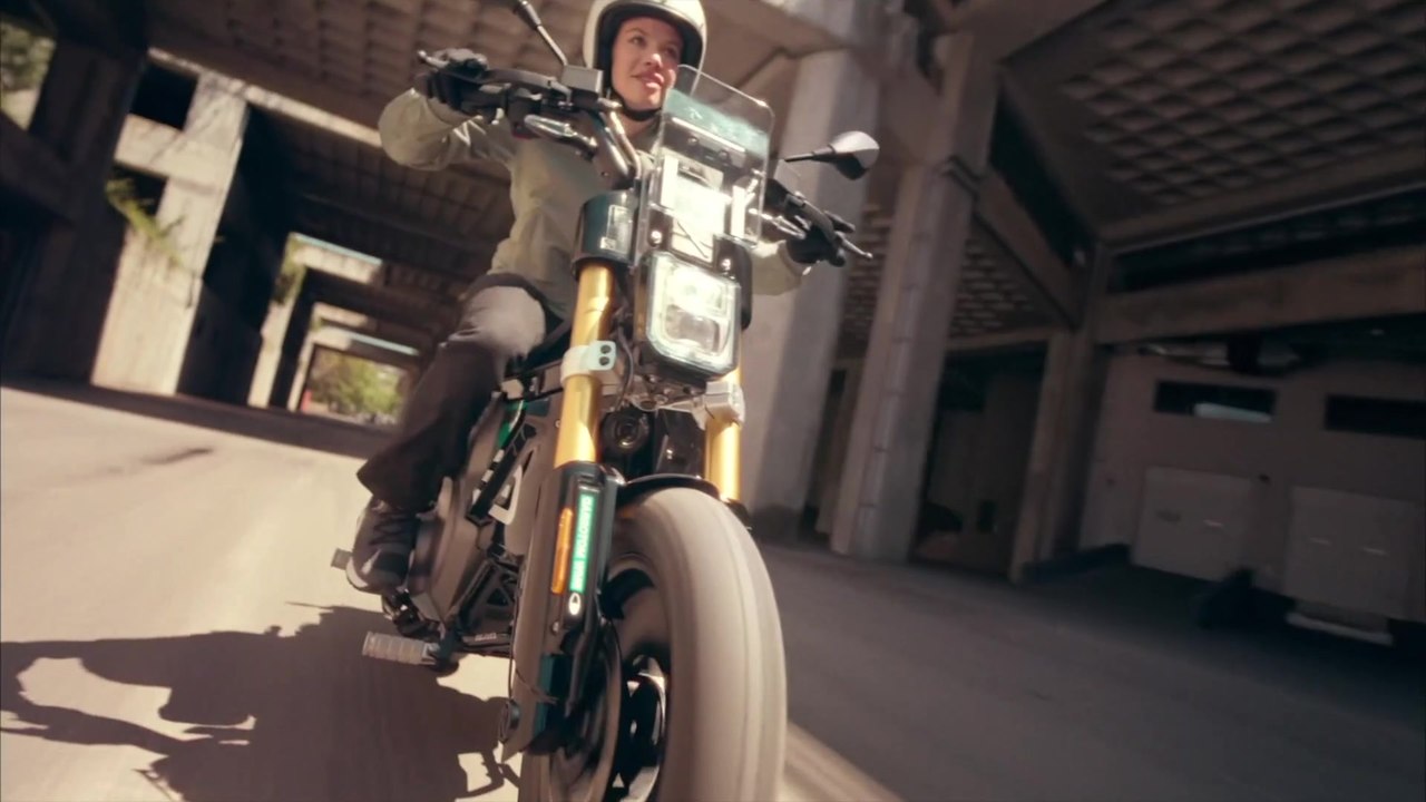 Der neue BMW CE 02 Highlights