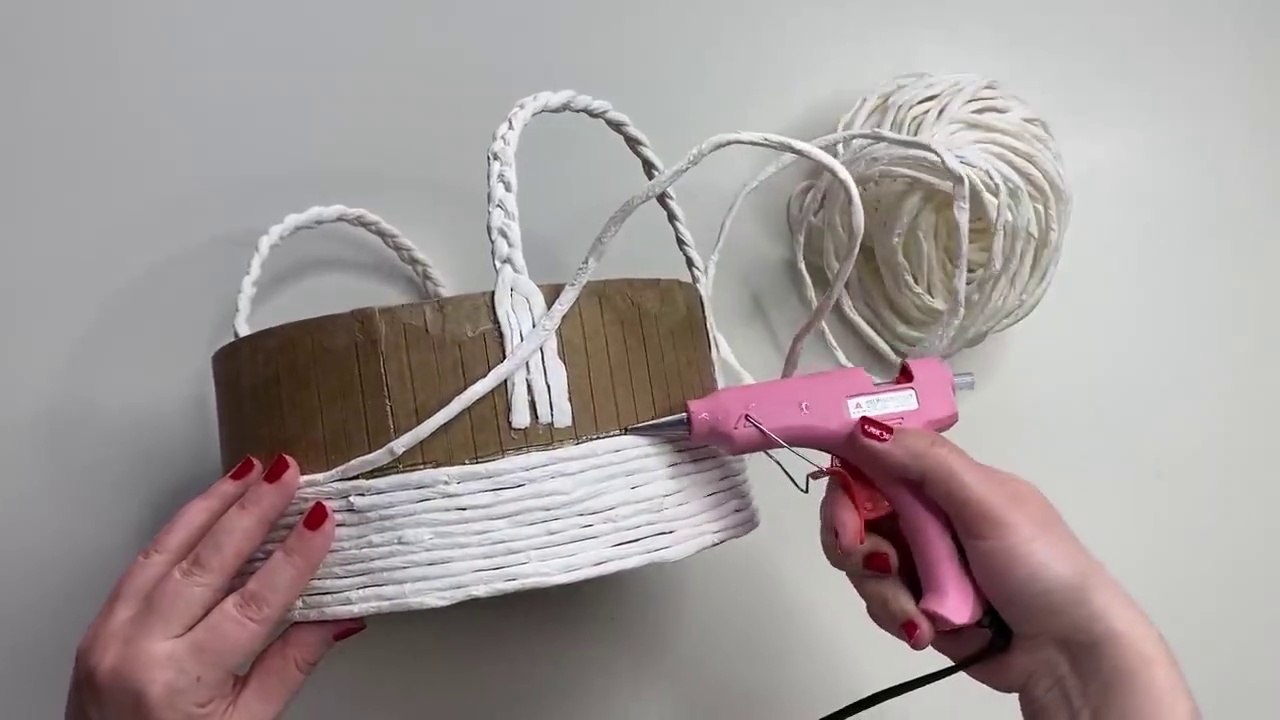 Making a cute paper basket for toys | Recycling paper napkins