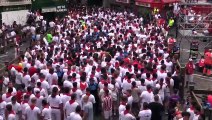 Carrera rápida y limpia de los Núñez del Cuvillo en el quinto encierro de Sanfermines 2023