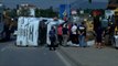 Tuzla’da hafriyat kamyonu devrildi