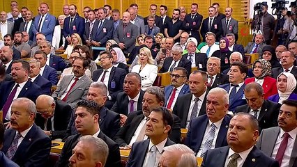 MHP Genel Başkanı Bahçeli'den Kamu Görevlilerine Zam Müjdesi