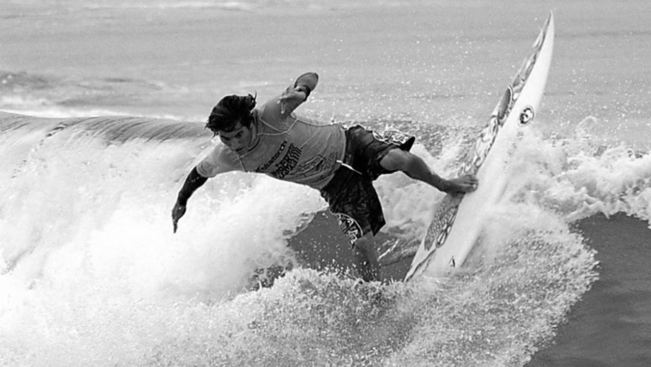 Tot mit 44 Jahren: Surfer Mikala Jones stirbt bei Unfall