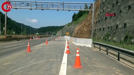 Heyelan nedeniyle kapanmıştı: Ulaşım normale döndü