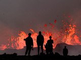 Vulkanausbruch in Island: Behörden warnen vor giftigen Gasen