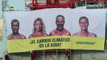 Greenpece despliega una lona en Madrid con los candidatos 