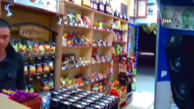 „Der Tekel-Kämpfer Ahmet Abi“, der vier Leute aus dem Laden feuerte, indem er Alkoholflaschen warf, kam ums Leben