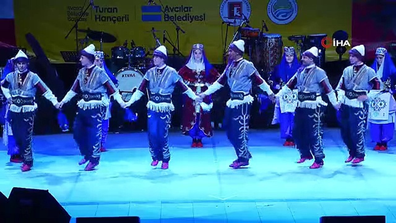 Avcılar Bathonea Kultur- und Kunstfestival mit Begeisterung gefeiert