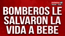 Beba se ahogó con la comida y fue salvada por bomberos