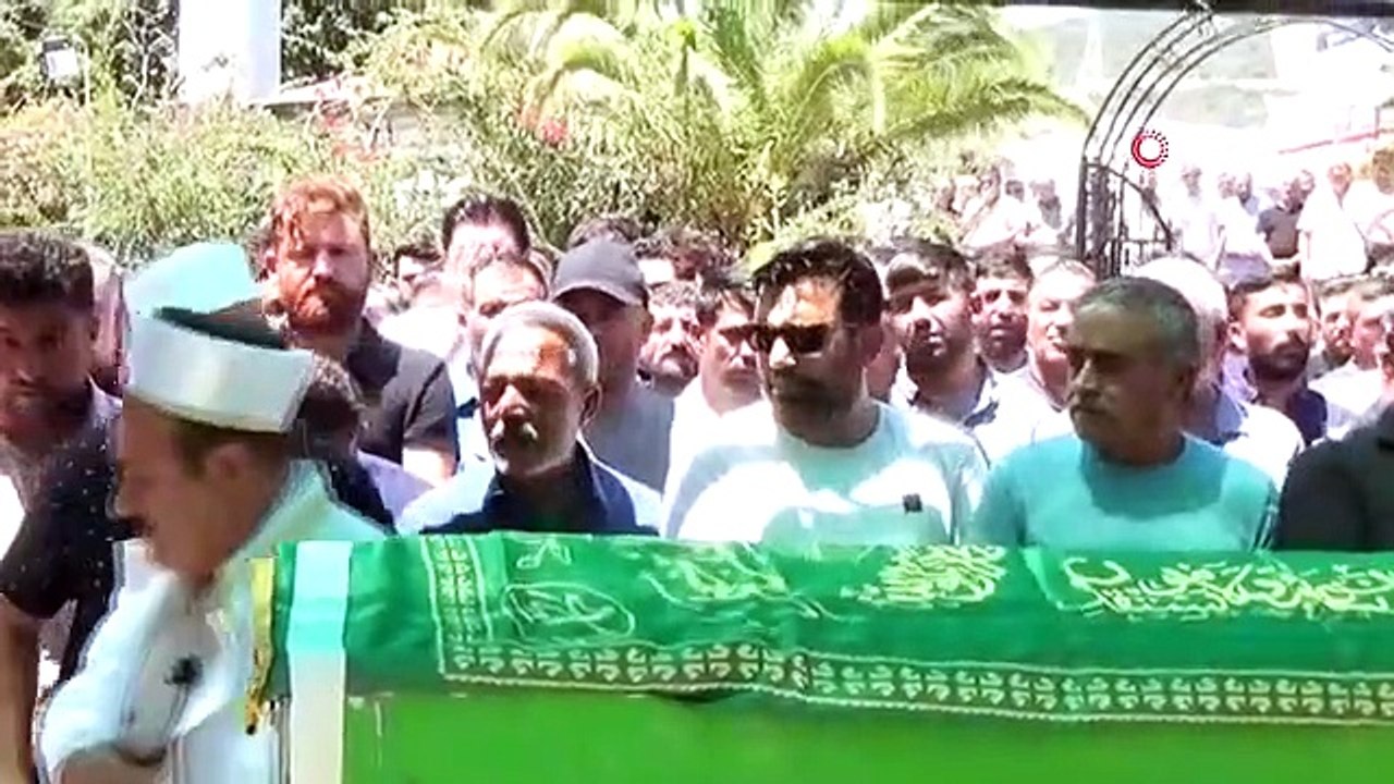 Drei Menschen, die bei dem Unfall ihr Leben verloren, wurden in Bodrum begraben