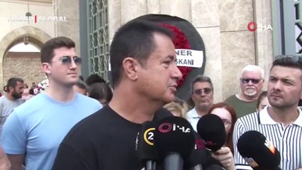 Acun Ilıcalı, Teoman ve Gülben Ergen'den Özkan Uğur'a veda sözleri