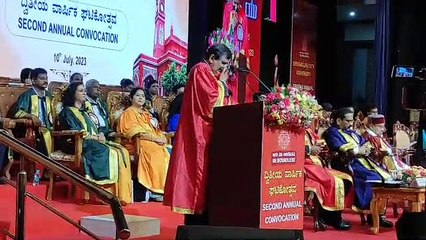 ‘हम किंडरगार्टन से ही बच्चों में तनाव पैदा कर रहे हैं’