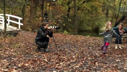 Kate et Linda Bande-annonce (EN)