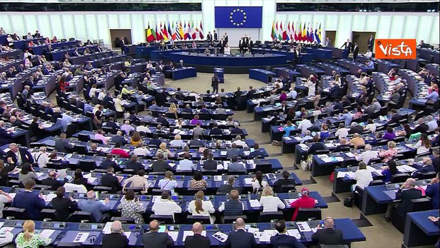 La presidente del Parlamento Ue ricorda il massacro di Srebrenica, l'applauso dell'Aula