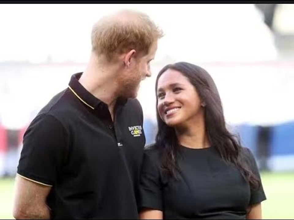 "Rien que des sourires et des rires": Meghan Markle et le prince Harry sont "très amoureux"