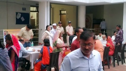 जनसुनवाई में कलेक्टर ने सुनी लोगों की समस्या