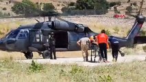 Tunceli'de Kalp Krizi Geçiren Hastaya Askeri Helikopter İle Sevki
