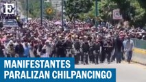 Manifestantes toman las calles de Chilpancingo
