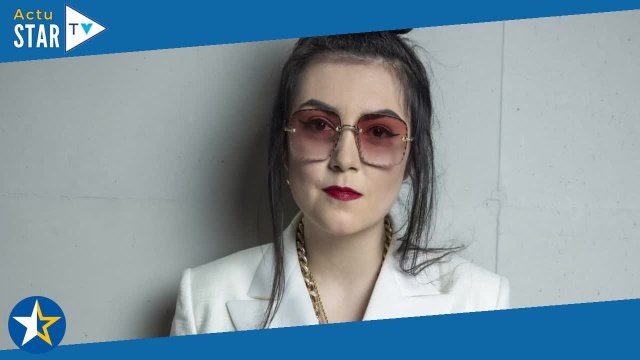 VIDÉO Hoshi méconnaissable : elle se dévoile sans son Hoshignon , les commentaires ne se font pas a