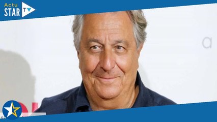 Christian Clavier : ce lien inattendu qu’il a avec François Hollande