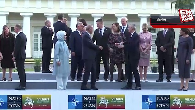 Cumhurbaşkanı Erdoğan ve eşi Emine Erdoğan, NATO Zirvesi akşam yemeğine katıldı