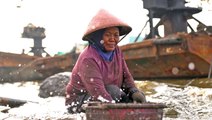 Why widows risk their lives to scavenge rusted metal in Indonesia