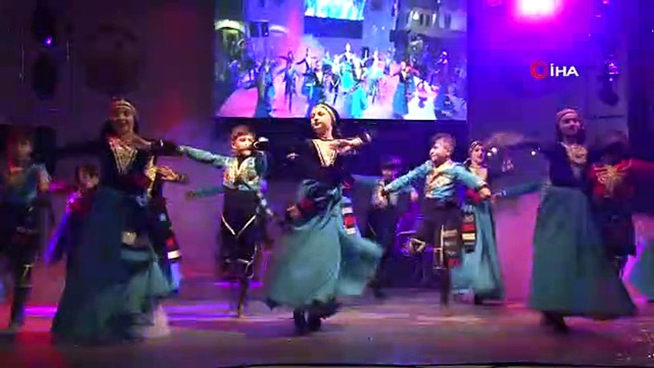 8. Uluslararası Halk Dansları ve Müzik Festivali başladı