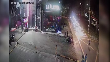 ext-Video- Niño se lanza de moto para evitar ser secuestrado-110723