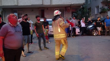 Avcılar'da mahallelinin yangın isyanı
